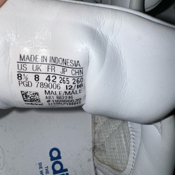 Mens Adidas Superstar Patriotic Size 8.5 Euro 42 - Picture 4 of 5